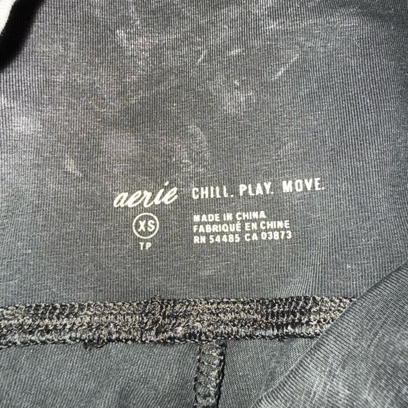 Aerie (XS) Grey Washed Pattern Chill. Play. Move Leggings with Knit Trim Sides - Picture 5 of 5